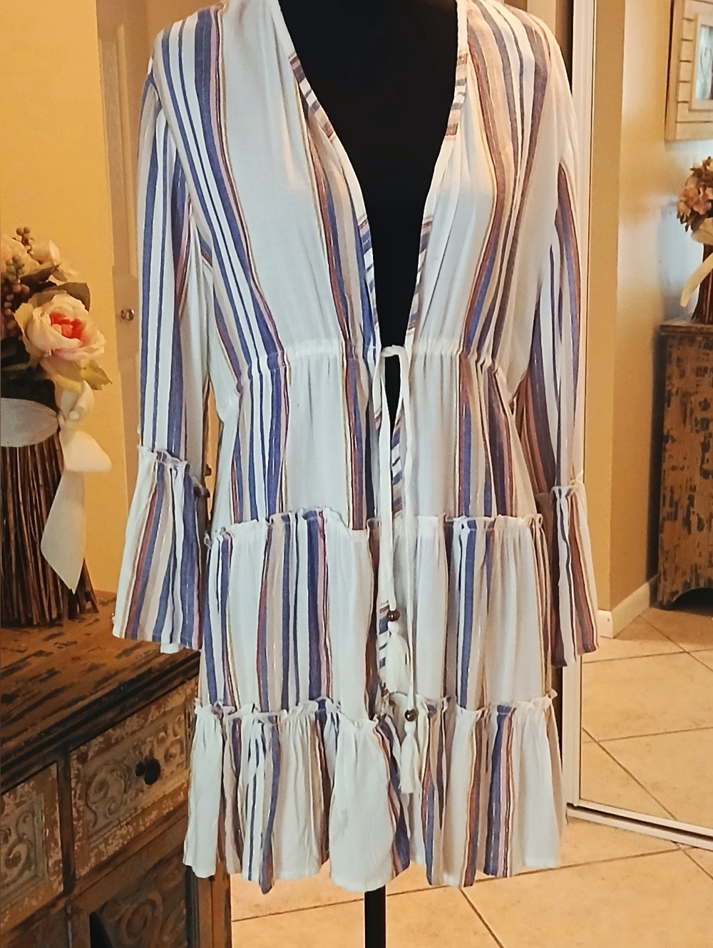 BLUE ISLAND Deep-V Tiered Hem Swisuit CoverUp Tunic, L/XL